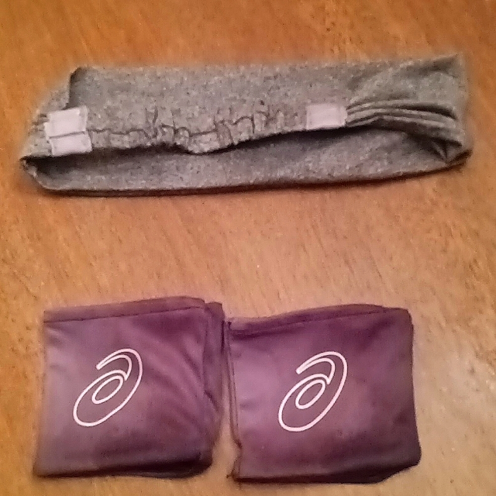 Adidas tennis  wrist bands with key holder and grey sports headband